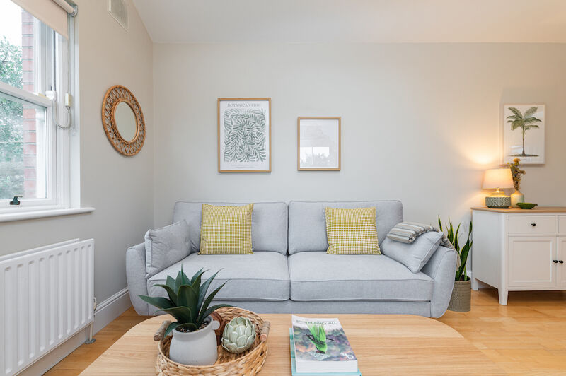 EirStay Donnybrook Apartment 3 Morehampton Road serviced accommodation for corporate short stays Dublin 4